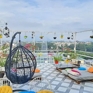 Raahi Backpacker's Hostel